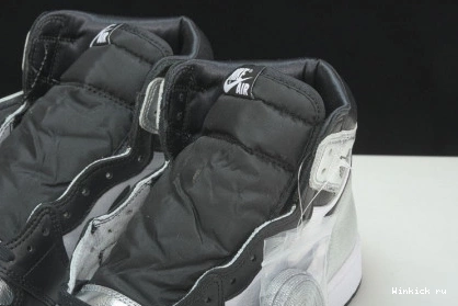 OG “SILVER JORDAN (RED BOX) 1 TOE” HIGH WMNS AIR 1101